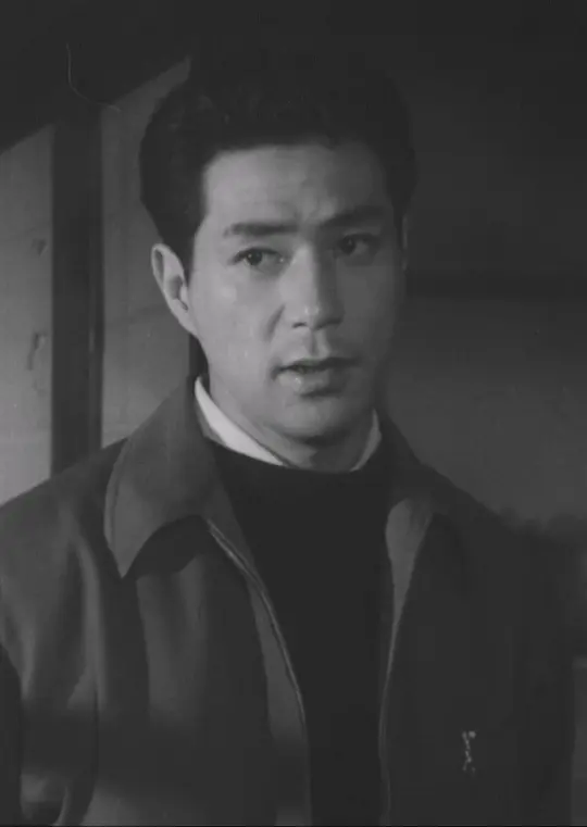 小泉博