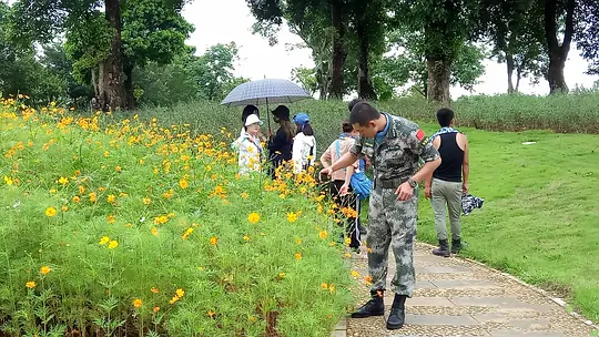 蓝盔特战队剧照