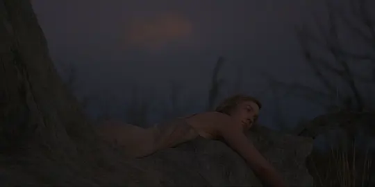 敌人剧照