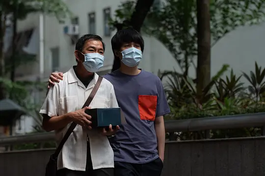 说笑之人剧照