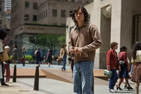 拥挤的房间剧照