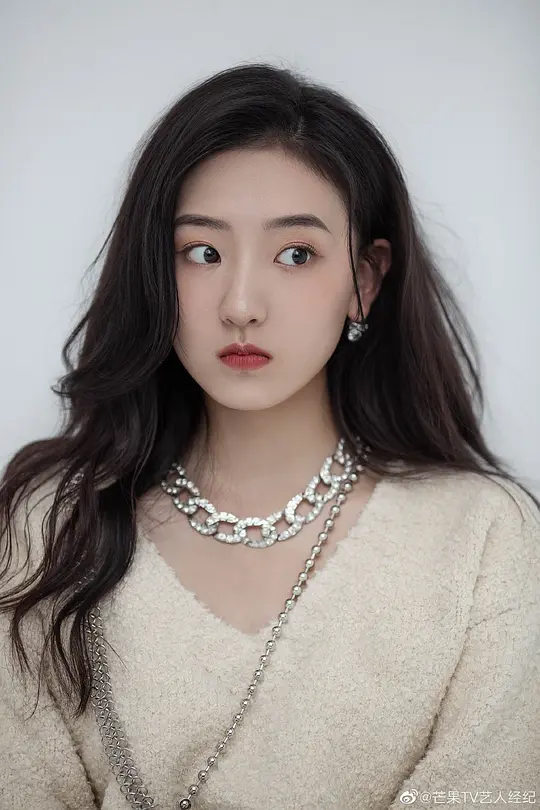 潘玥同
