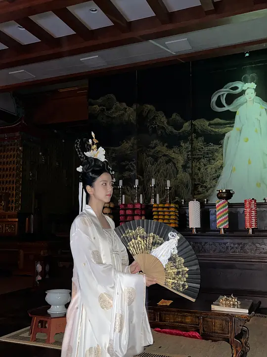千博士驱魔研究所剧照