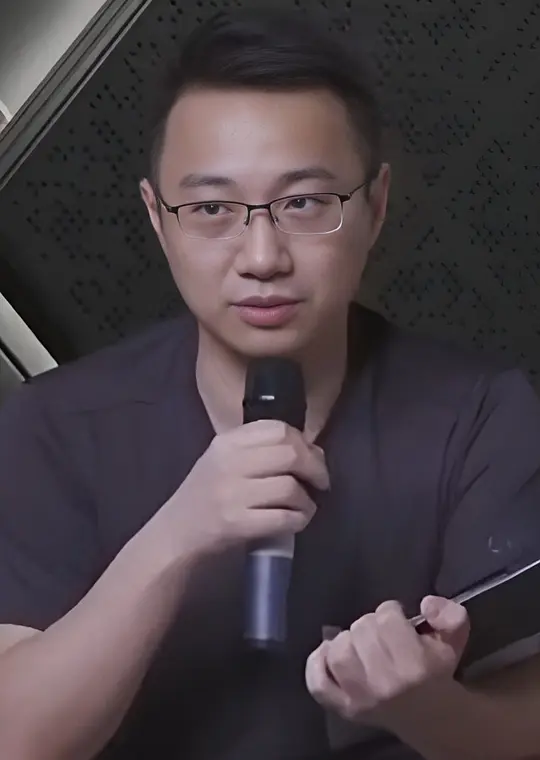 季骜杰