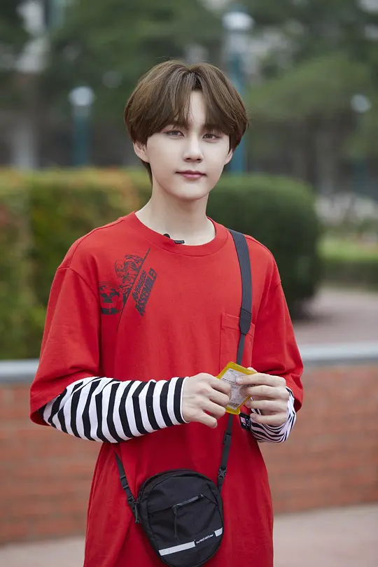 李权哲