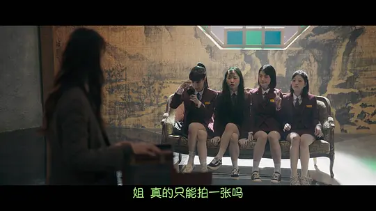 夜限照相馆剧照