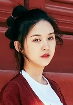 李圣甜