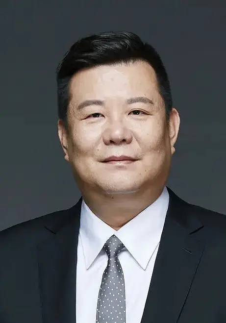 楼健