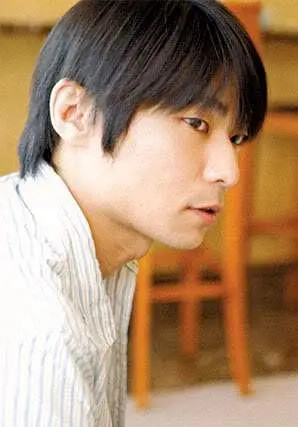 石田彰