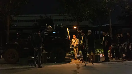 暴雨过境剧照