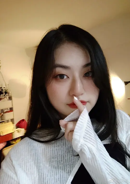 江月