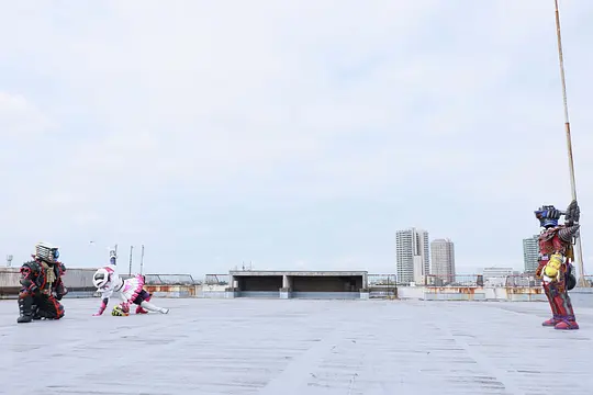 爆燃战队奔奔者剧照