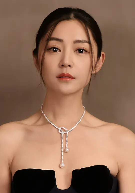 卫诗雅