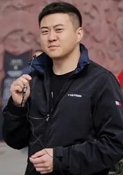陈里洋