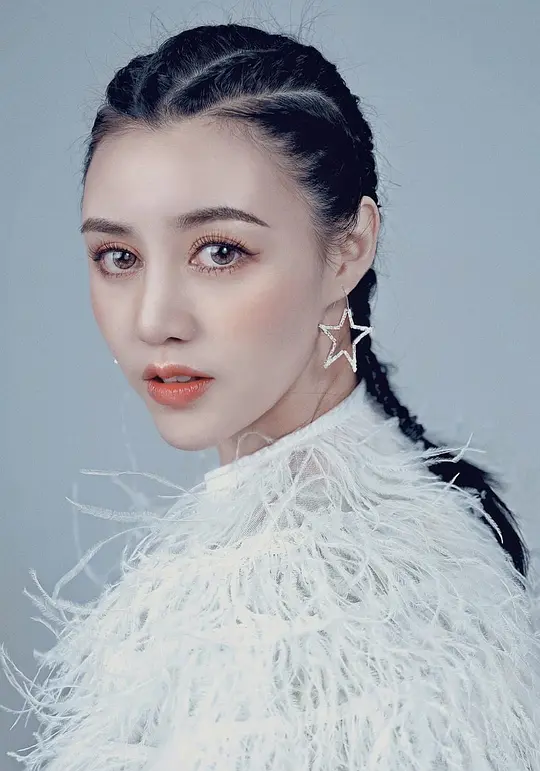 刘萨萨