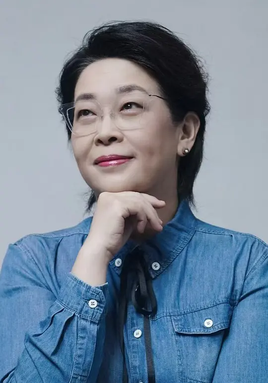 张越