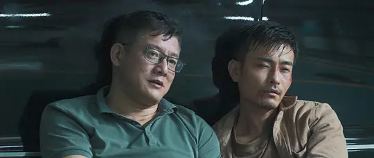 黑白有界剧照