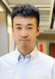 任洋