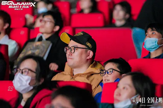 机动战士高达:跨时之战剧照