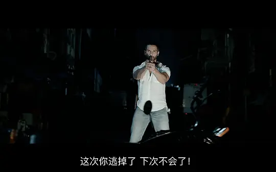 德瓦剧照